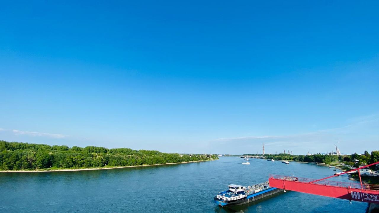 Hotel Am Rhein Wesseling Extérieur photo