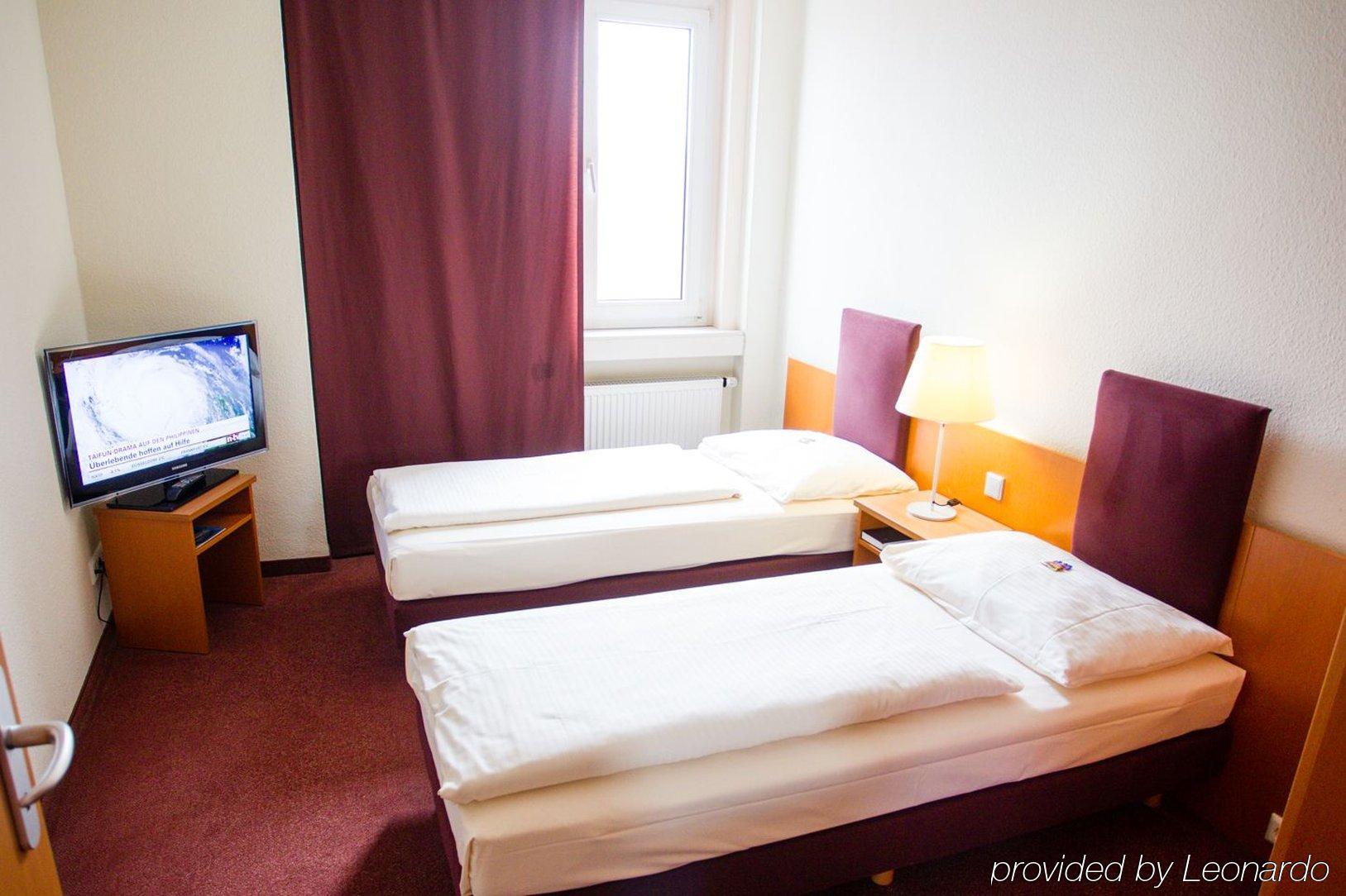 Hotel Am Rhein Wesseling Extérieur photo