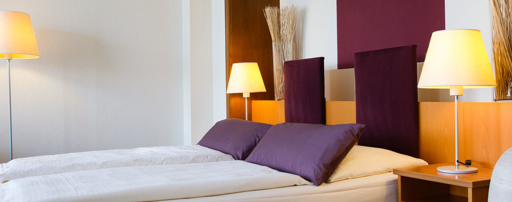 Hotel Am Rhein Wesseling Extérieur photo