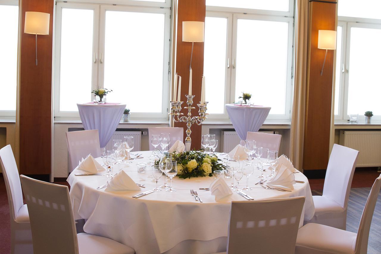 Hotel Am Rhein Wesseling Extérieur photo